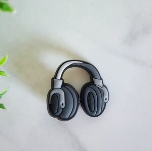 🎧 Authentic Crocs Brand Jibbitz Shoe Charm Headphones